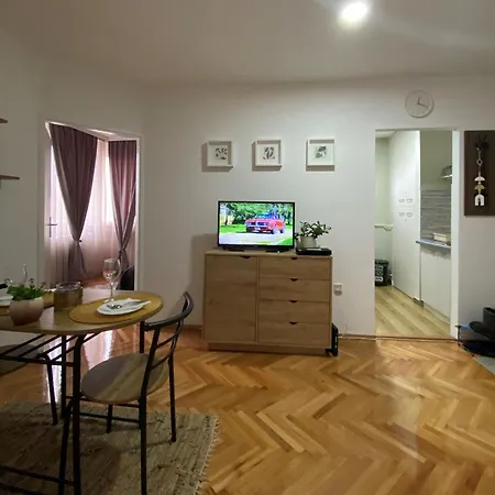 Kosta شقة ليسكوفاك